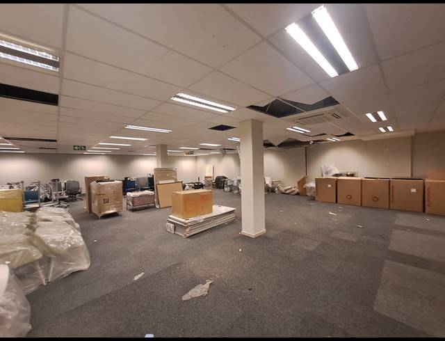 300M² OFFICE TO LET IN ILLOVO
